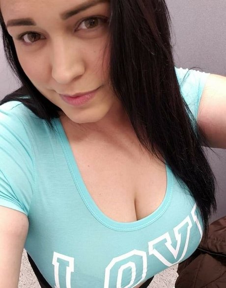 E Casey pornstar pretty photo