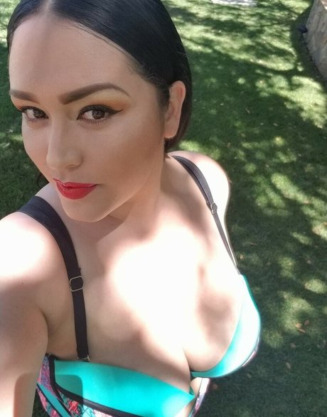 E Casey star high quality gallery