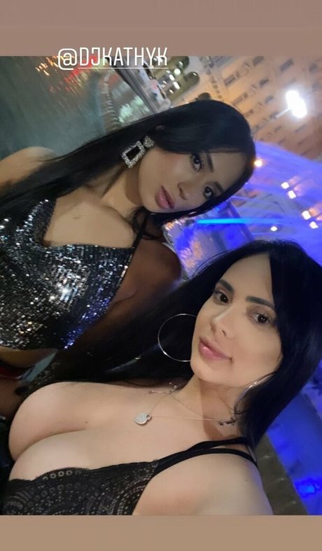 Sannatorr free actress pictures