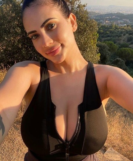 Sannatorr star porn photo