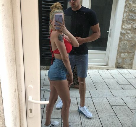 suzizvonar model hd galleries