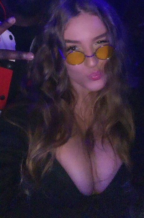 Alida Moya pornstar sex photo