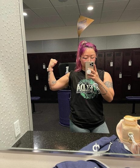 Stella Chung sex actress picture