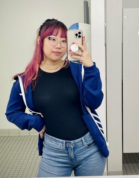 Stella Chung star free picture