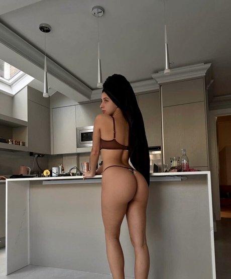 Simmisingh xxx model pics