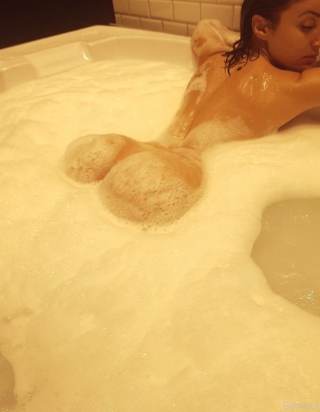 gabreca nude actress picture