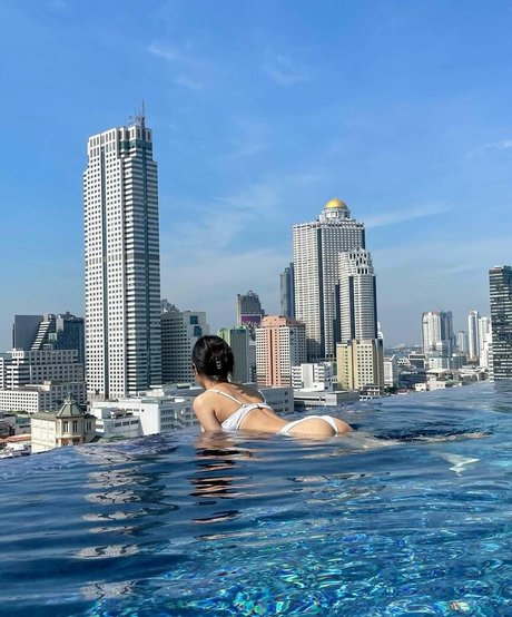 Dadacafe nude pornstar photo