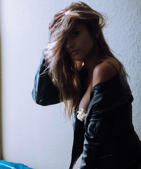 Alyssa Lopez star beautiful gallery