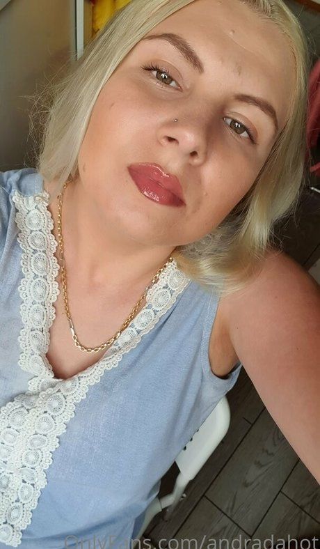 andradahot pornstar picture