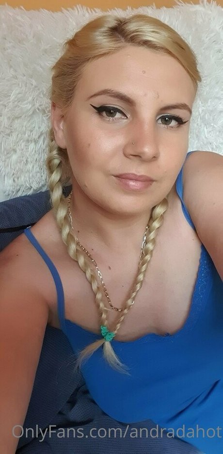 andradahot erotic actress archive