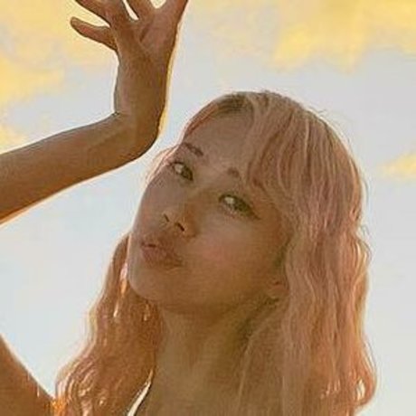 ruunachu hot actress galleries