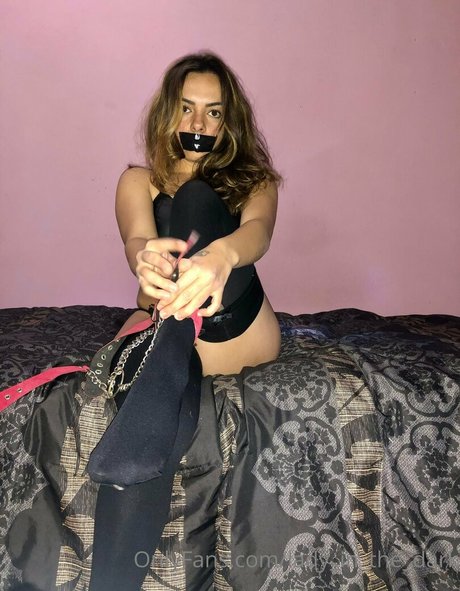 lady in the dark exclusive model photos