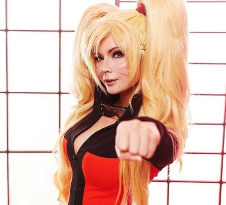 Jannet In Cosplay pornstar images