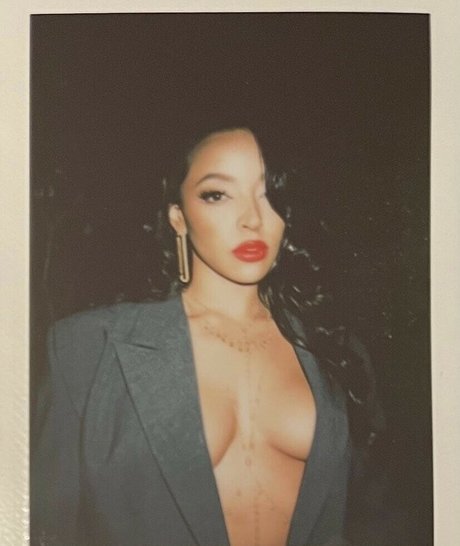 Tinashe nude pornstar photos