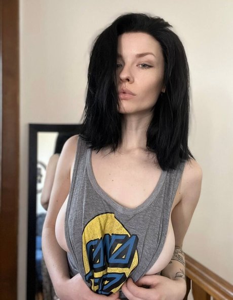 athletic blonde onlyfans free nude gallery