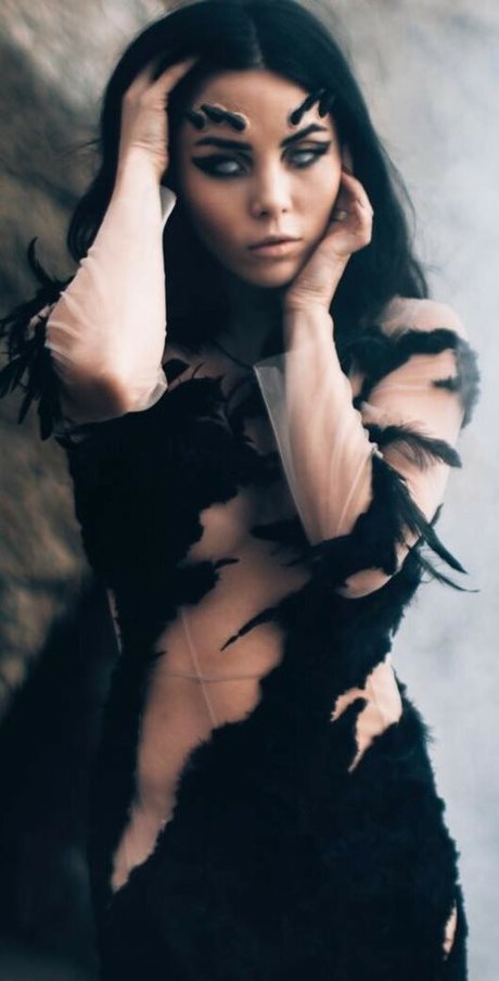 Anna Akana pornographic model photos