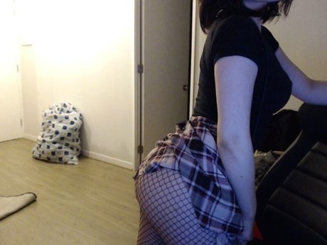 paulaeal model erotic img