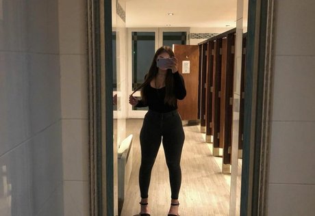 Isabella Dorta model xxx archive