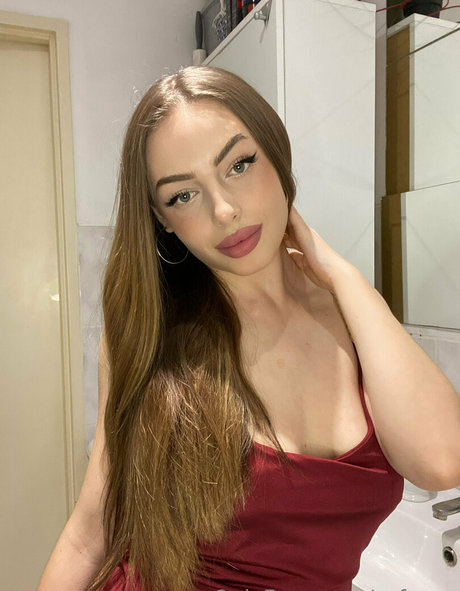 a foxxx model xxx photo