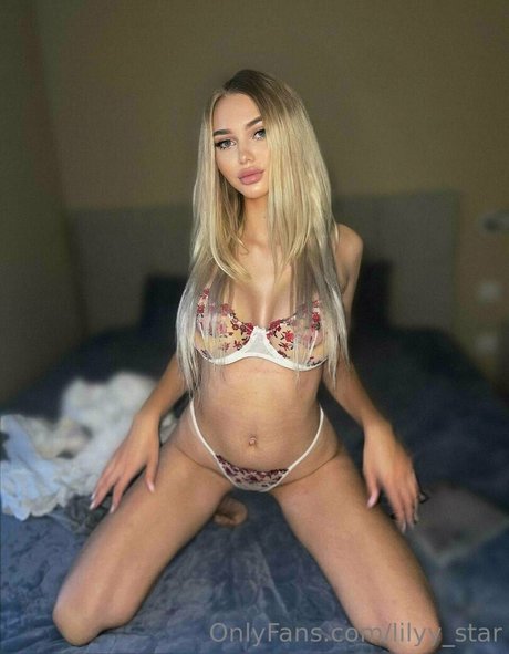 lilyy star star sex pictures