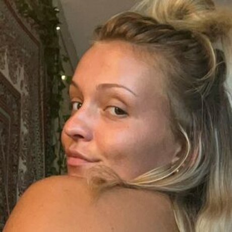 ariastormx best star photo