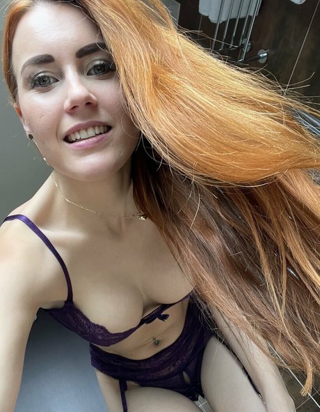 charlieredfree model nudes gallery