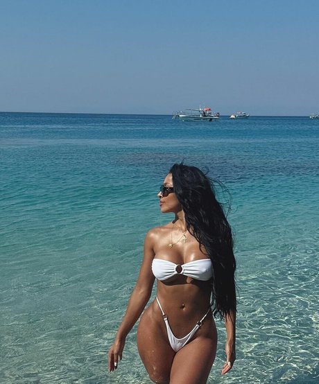 Natseleen top model image