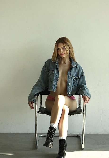 blogger onlyfans nude gallery