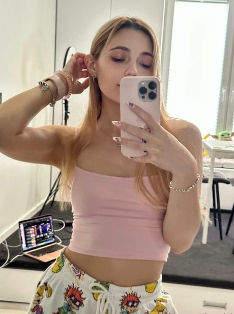 Kari i pornstar nudes image