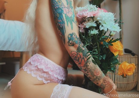 xxxameliarose pornstar nude gallery