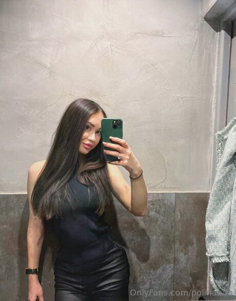 Polinaaaa hot model archive