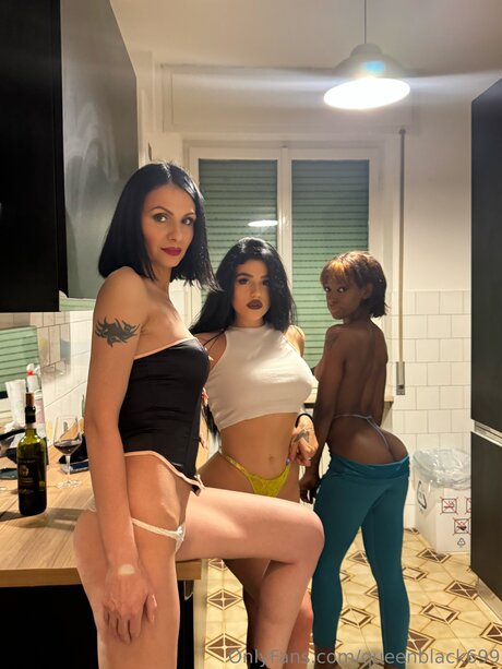 Queenblack699 xxx pornstar photos