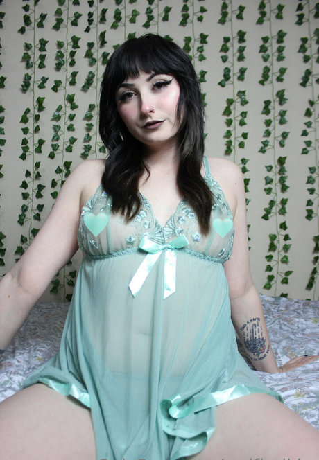 wolfierikku nudes star pic