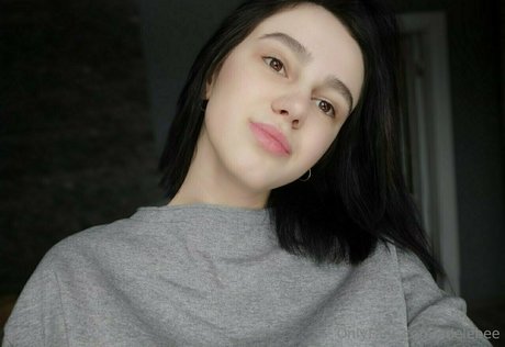 adelebee nice star pictures