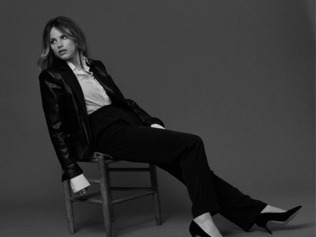 Halston Sage top star picture