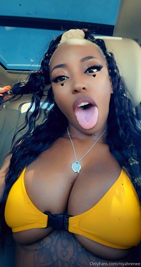 niyahrenee star hot galleries