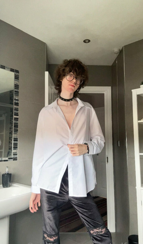 castielfree star sexy images