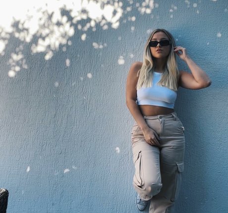 Lavender Baj model free pic