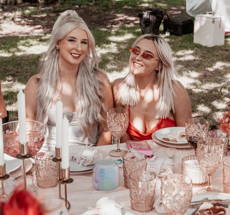 Lavender Baj pornstar top picture