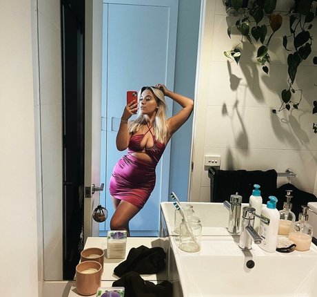 Lavender Baj sexy pornstar picture