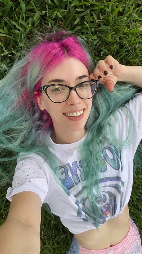 MorganLeFoy model perfect photos