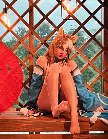 saiwest hot model pic