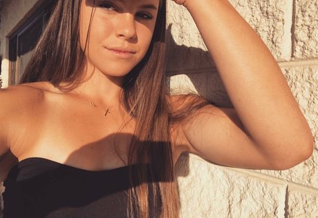 asian maid onlyfans sexy images