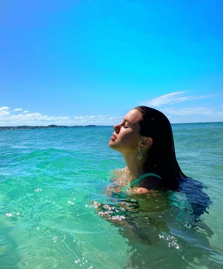 Desi Johnson model pornographic image