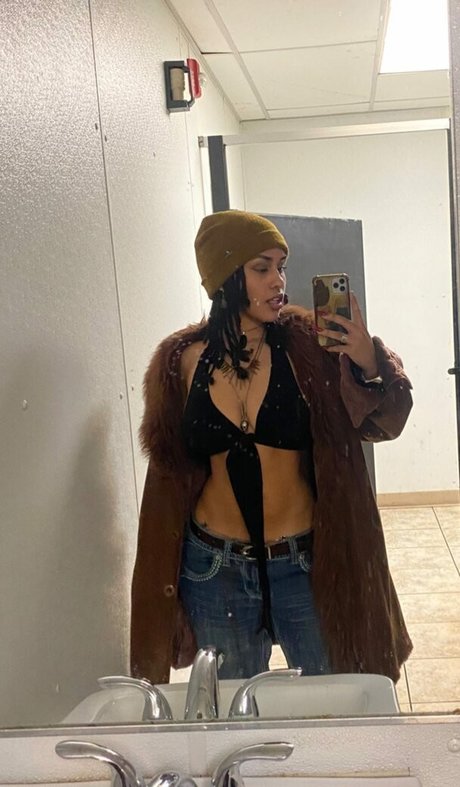 Aaliyeezy pretty pornstar pictures