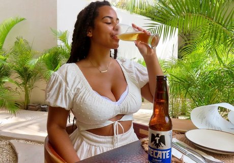 thong ass onlyfans beautiful photo