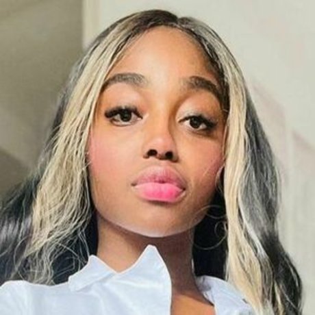 Lucero Black exclusive model galleries