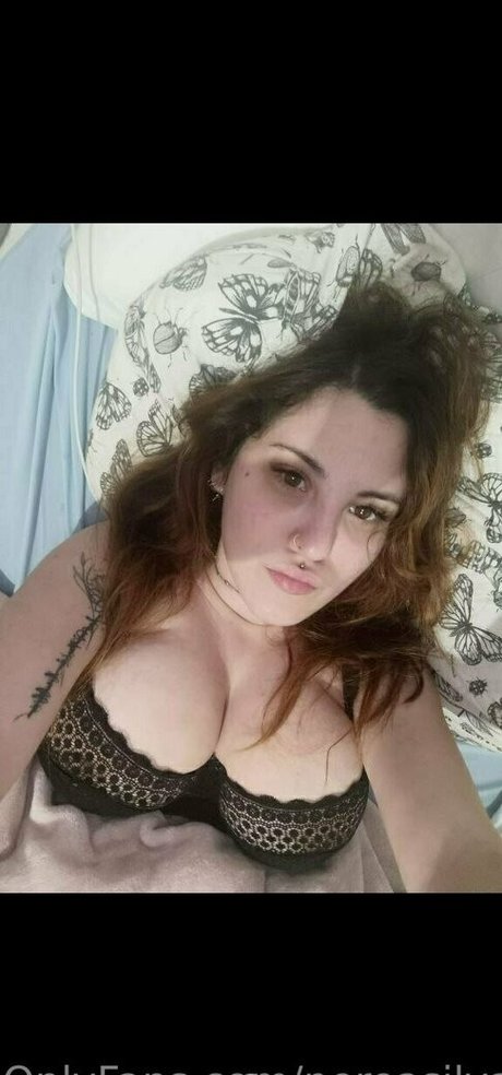 nereasilva nude model gallery