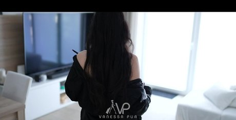 Vanessa Pur pornographic star galleries