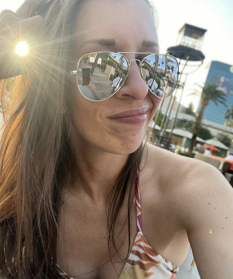 Aubrey Edwards thumbnail